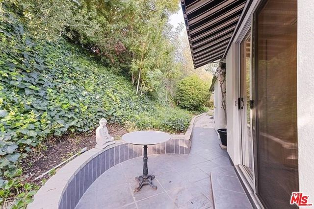 4363 Hayvenhurst Ave, Encino (los Angeles), CA 91436