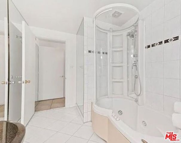 4363 Hayvenhurst Ave, Encino (los Angeles), CA 91436
