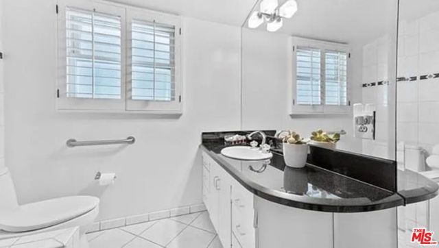 4363 Hayvenhurst Ave, Encino (los Angeles), CA 91436