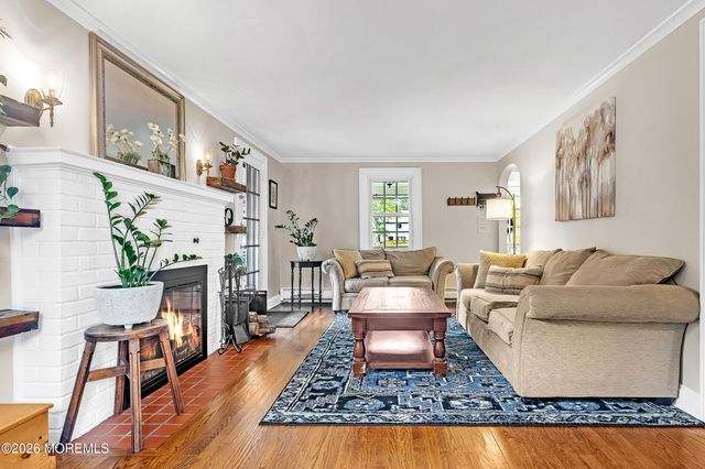 235 Cliftwood Road, Oakhurst, NJ 07755