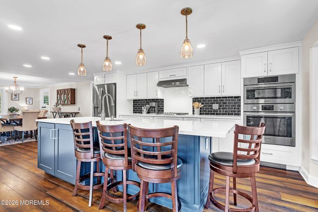235 Cliftwood Road, Oakhurst, NJ 07755