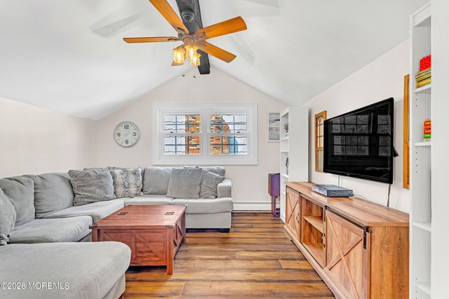 235 Cliftwood Road, Oakhurst, NJ 07755