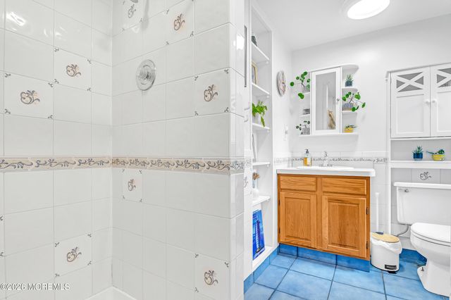 235 Cliftwood Road, Oakhurst, NJ 07755