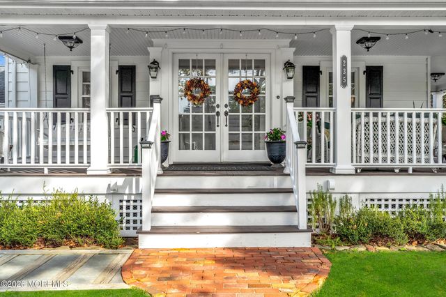 235 Cliftwood Road, Oakhurst, NJ 07755