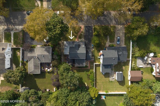 235 Cliftwood Road, Oakhurst, NJ 07755