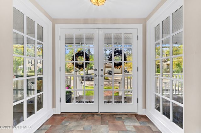 235 Cliftwood Road, Oakhurst, NJ 07755