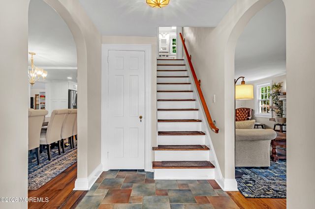 235 Cliftwood Road, Oakhurst, NJ 07755