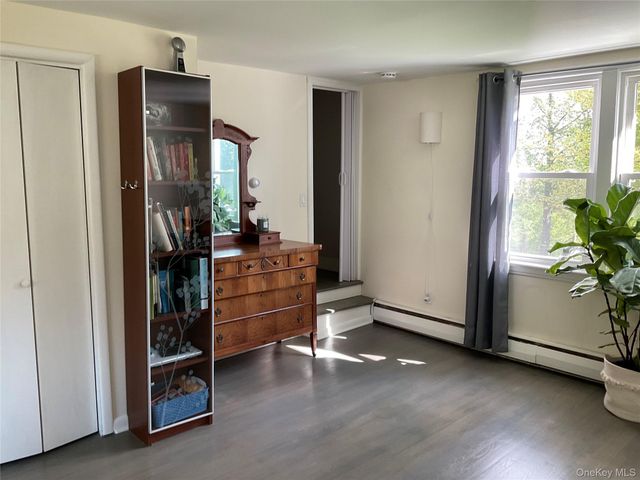 15 Brooker Drive, Newburgh, NY 12550