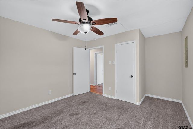 387 Avenue D, Point, TX 75472