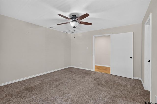 387 Avenue D, Point, TX 75472