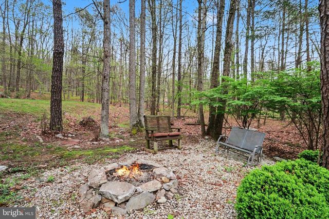 7 MICHAUX DRIVE, Newville, PA 17241