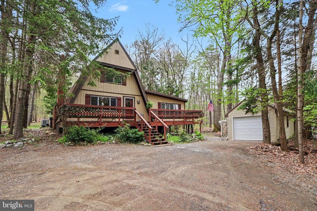 7 MICHAUX DRIVE, Newville, PA 17241