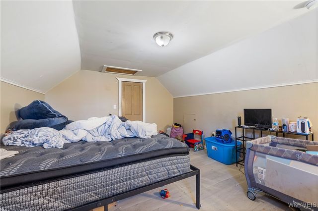 136 Humason Avenue, Buffalo, NY 14211