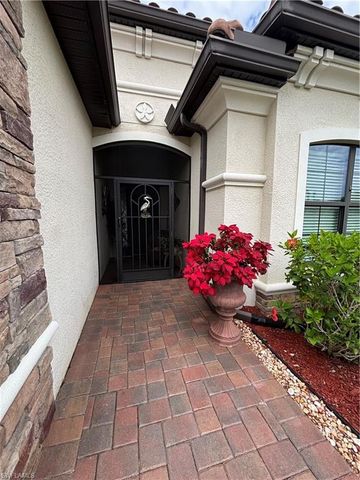 28058 Kerry CT, Bonita Springs, FL 34135