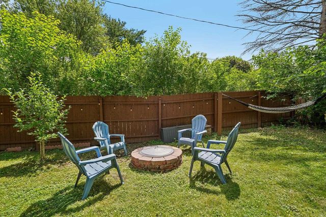 2009 Helene Parkway, Madison, WI 53711