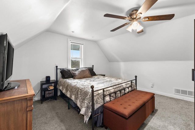 224 W Martin LANE, Milwaukee, WI 53207