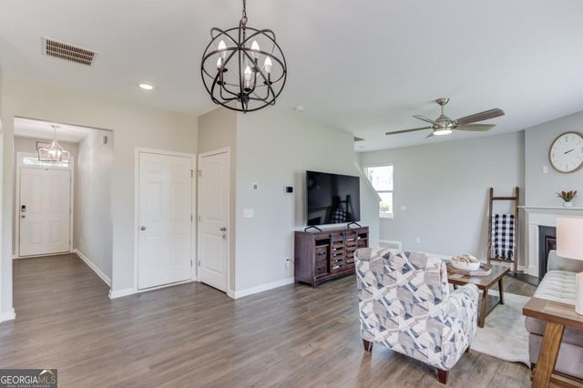 5453 Barberry Avenue, Gainesville, GA 30566