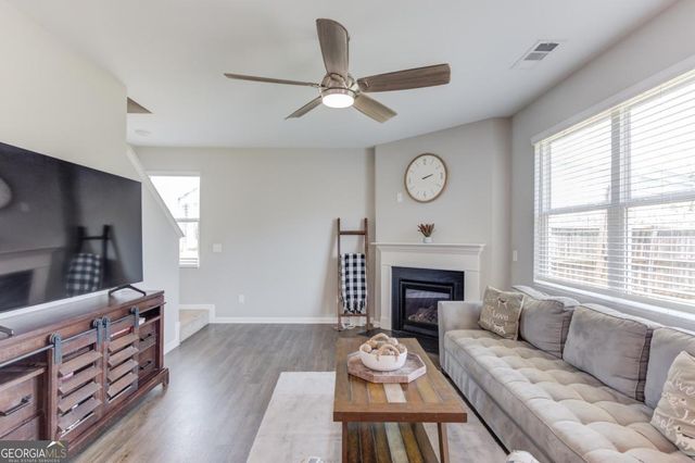 5453 Barberry Avenue, Gainesville, GA 30566