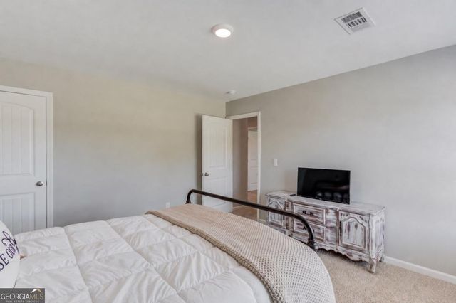 5453 Barberry Avenue, Gainesville, GA 30566