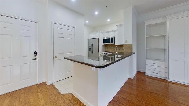 677 CELEBRATION AVENUE, Celebration, FL 34747