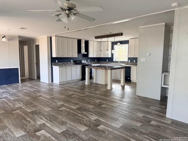 1316 Big Oak, San Antonio, TX 78264