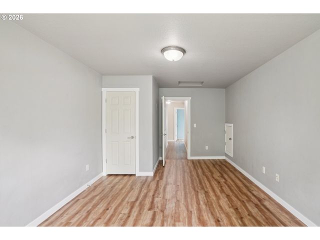 15965 LEO Ct, Oregon City, OR 97045