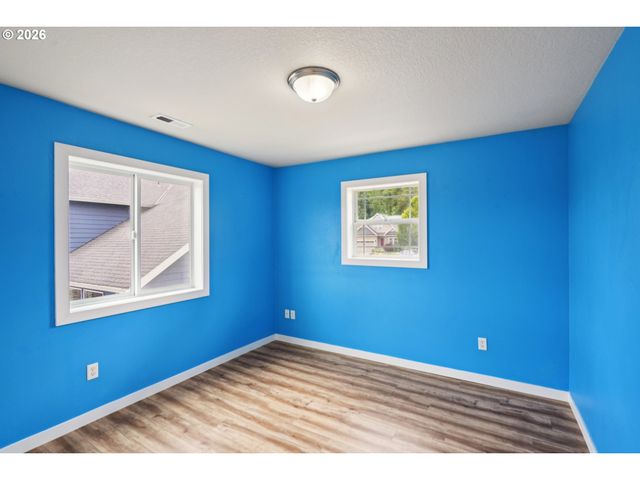 15965 LEO Ct, Oregon City, OR 97045