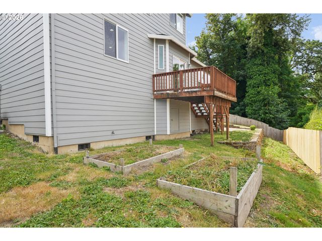 15965 LEO Ct, Oregon City, OR 97045