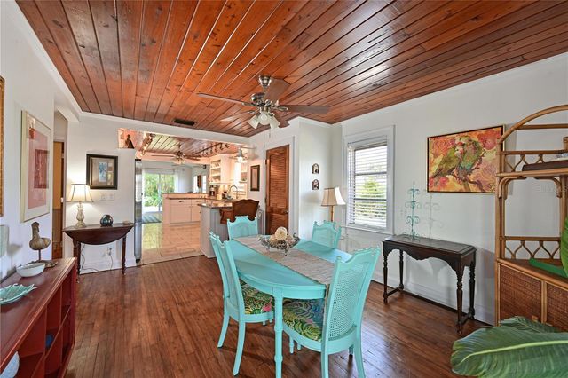 609 15TH AVENUE W, Palmetto, FL 34221