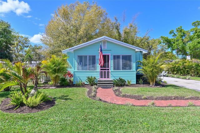 609 15TH AVENUE W, Palmetto, FL 34221