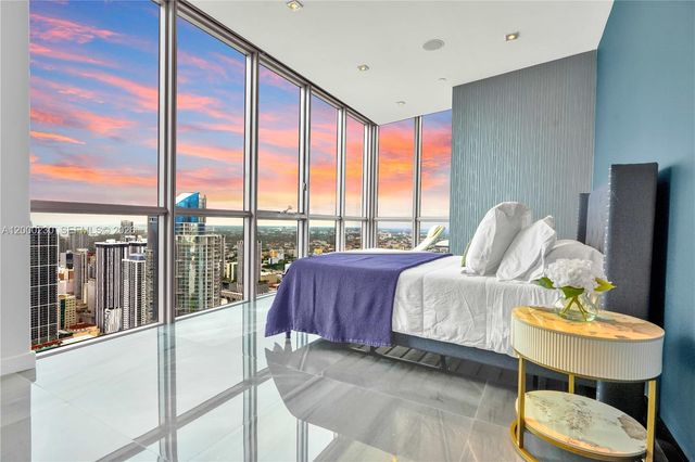 1100 Biscayne Blvd 6001, Miami, FL 33132