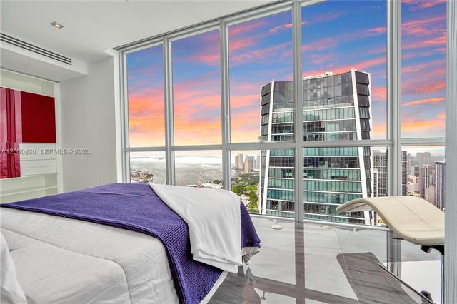 1100 Biscayne Blvd 6001, Miami, FL 33132