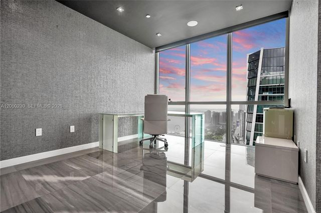 1100 Biscayne Blvd 6001, Miami, FL 33132