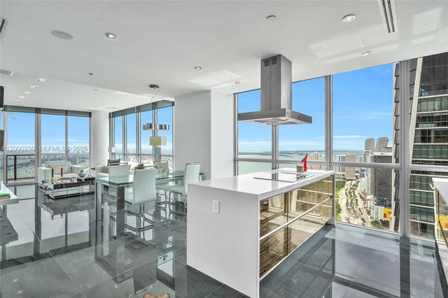 1100 Biscayne Blvd 6001, Miami, FL 33132