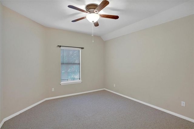 2001 Singing HLS, Leander, TX 78641