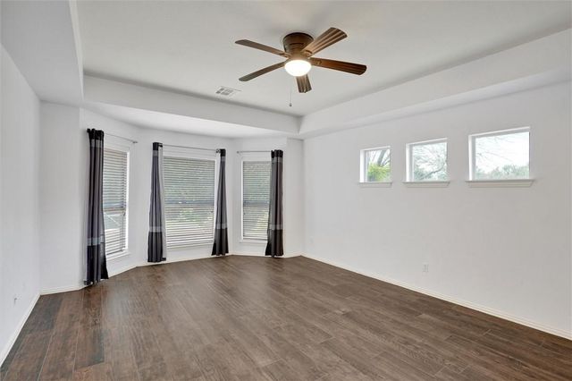 2001 Singing HLS, Leander, TX 78641