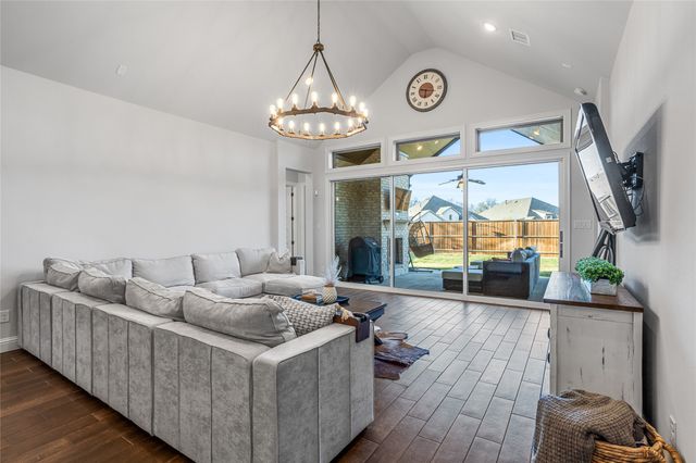 9601 Boulder Point Road, Oak Point, TX 75068