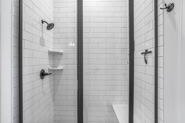 9601 Boulder Point Road, Oak Point, TX 75068