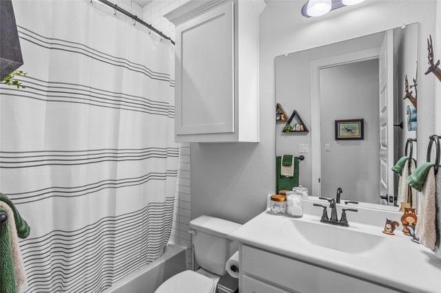 9601 Boulder Point Road, Oak Point, TX 75068