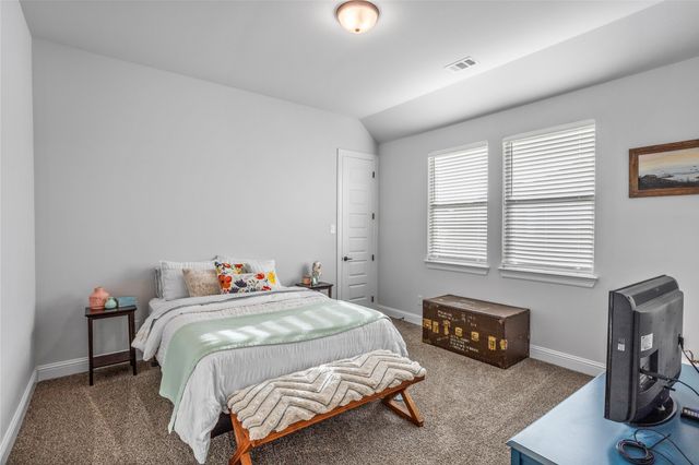 9601 Boulder Point Road, Oak Point, TX 75068