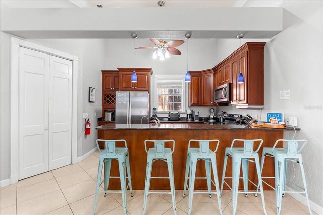 4001 5TH AVENUE, Holmes Beach, FL 34217