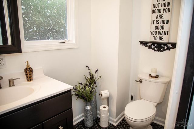 512 Fairbanks Avenue, Cincinnati, OH 45205