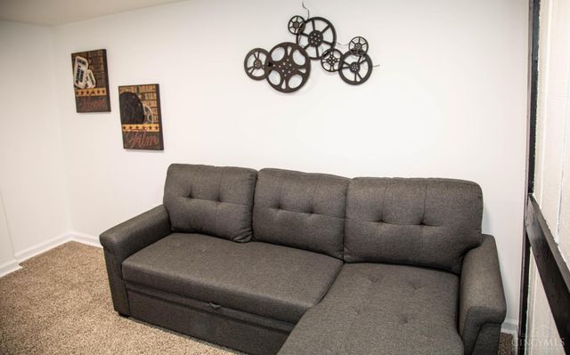 512 Fairbanks Avenue, Cincinnati, OH 45205