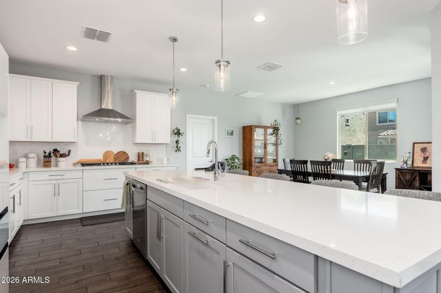 10959 W MCKINLEY Street, Avondale, AZ 85323