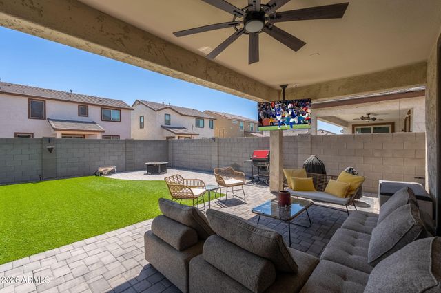 10959 W MCKINLEY Street, Avondale, AZ 85323