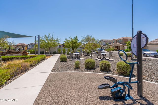 10959 W MCKINLEY Street, Avondale, AZ 85323