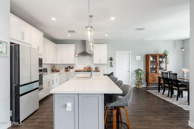 10959 W MCKINLEY Street, Avondale, AZ 85323