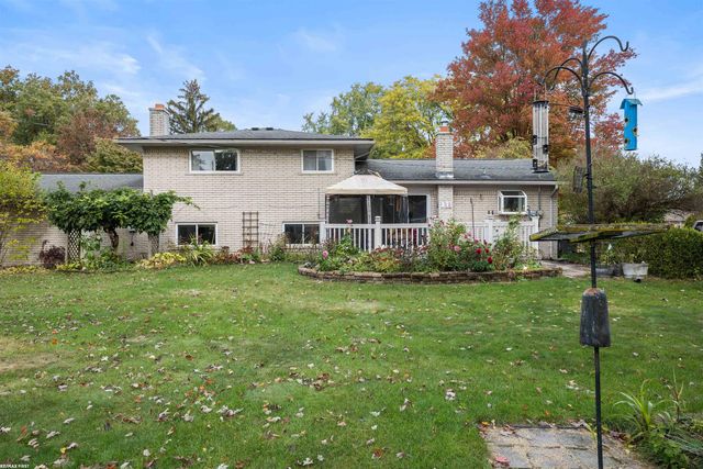 6702 Chirco Court, Shelby Twp, MI 48316