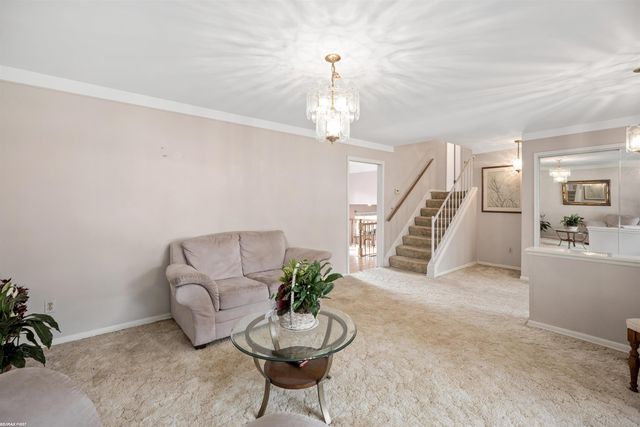 6702 Chirco Court, Shelby Twp, MI 48316