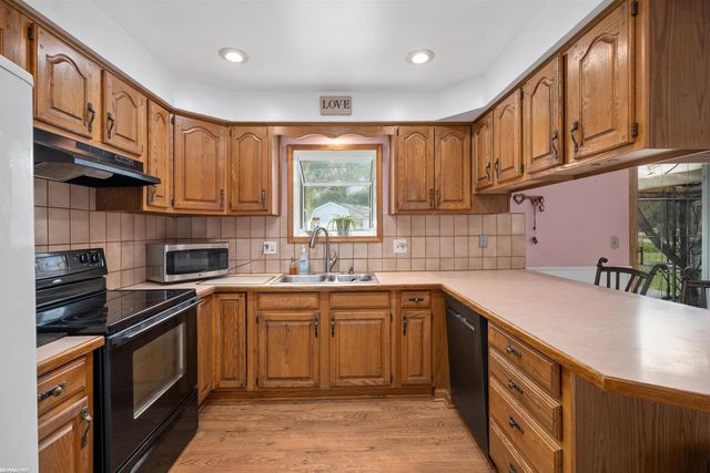 6702 Chirco Court, Shelby Twp, MI 48316